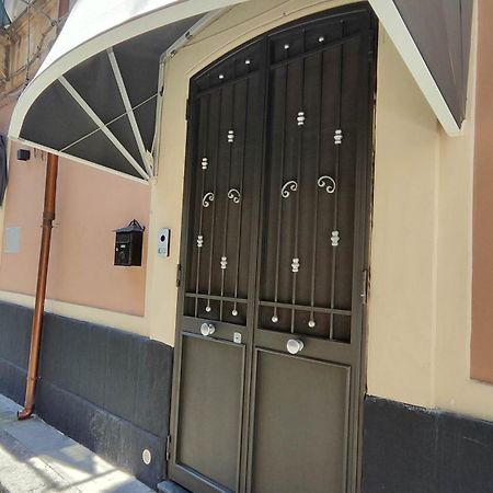 Aitho Apartment 45 卡塔尼亚 外观 照片