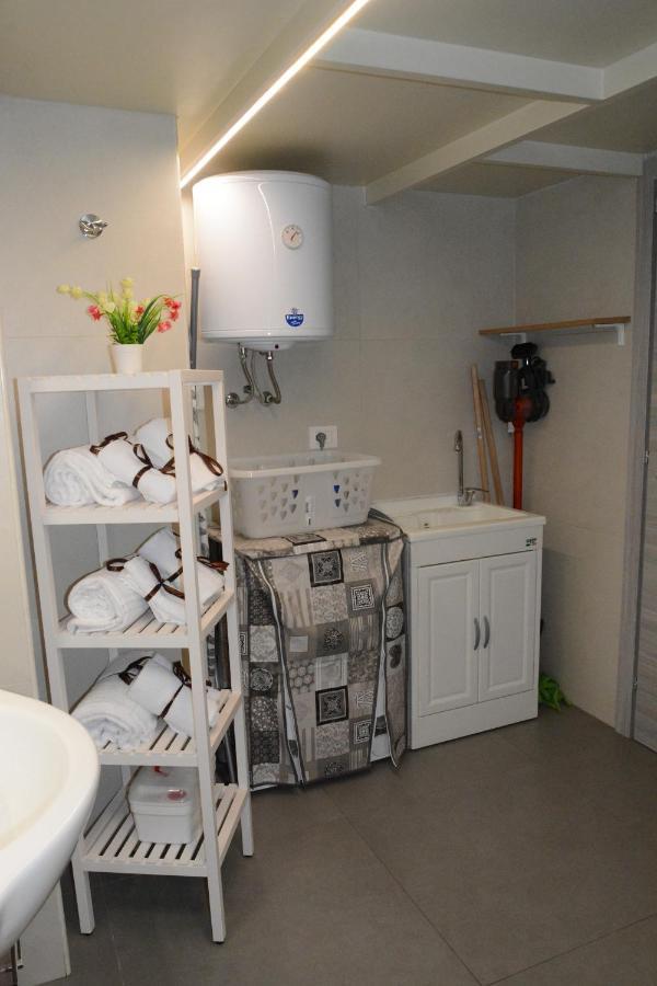Aitho Apartment 45 卡塔尼亚 外观 照片